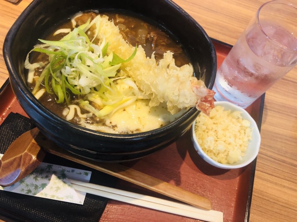 海老天チーズのせカレーうどん