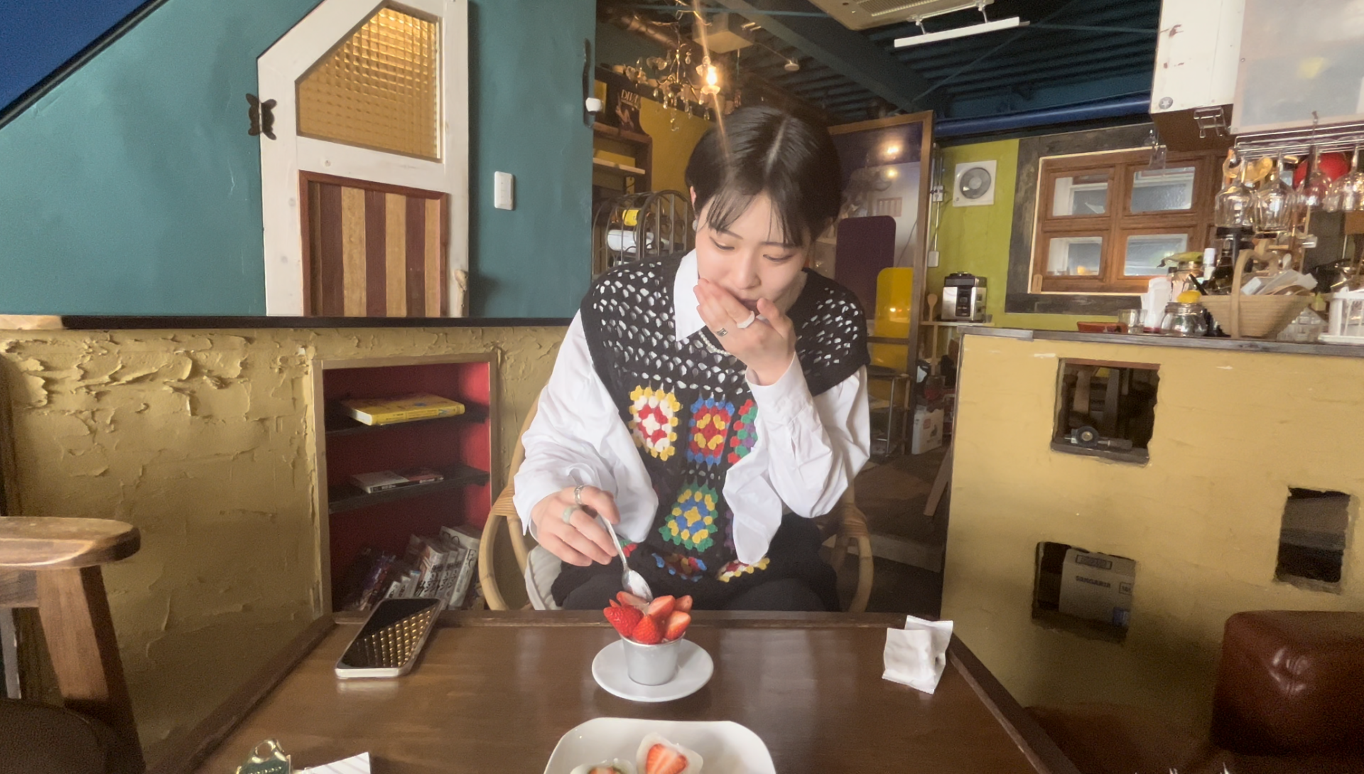 Banga Banga Cafe 夜中まで営業 夜カフェが楽しめる北野の隠れ家カフェ 北野異人館ネット