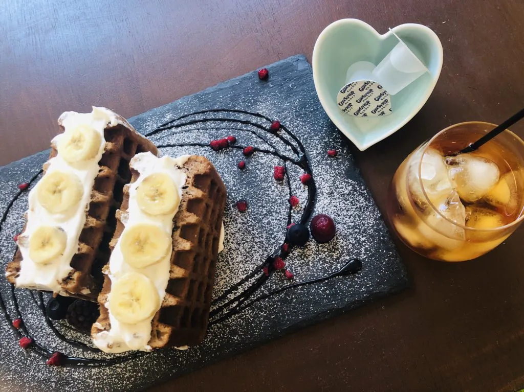 チョコバナナワッフルサンド ドリンクセット